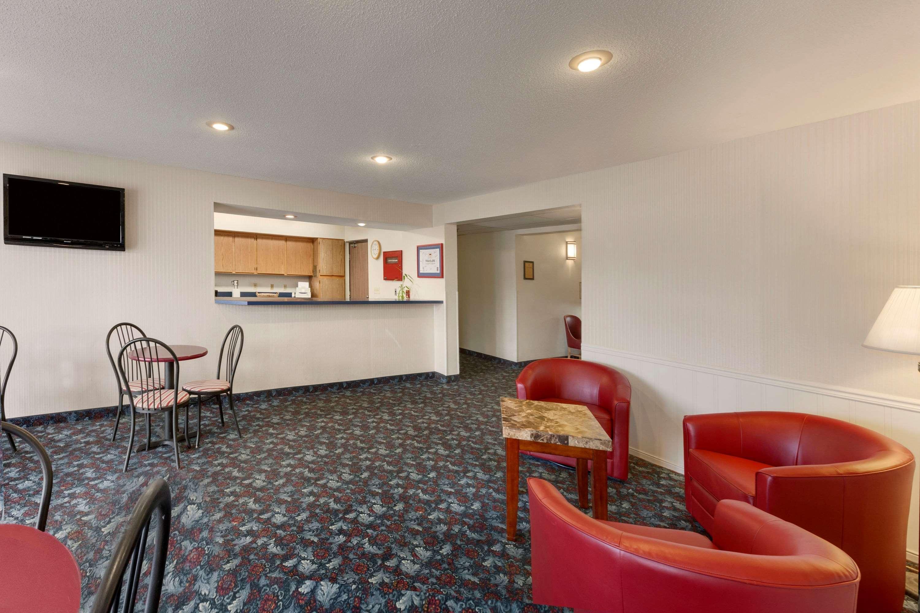 Hotel Super 8 By Wyndham Cromwell/Middletown Exterior foto